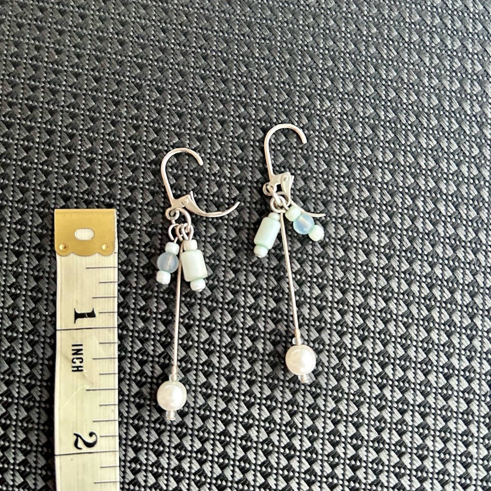 3x$16❗️ Handmade Dangling Earrings - Picture 3 of 3